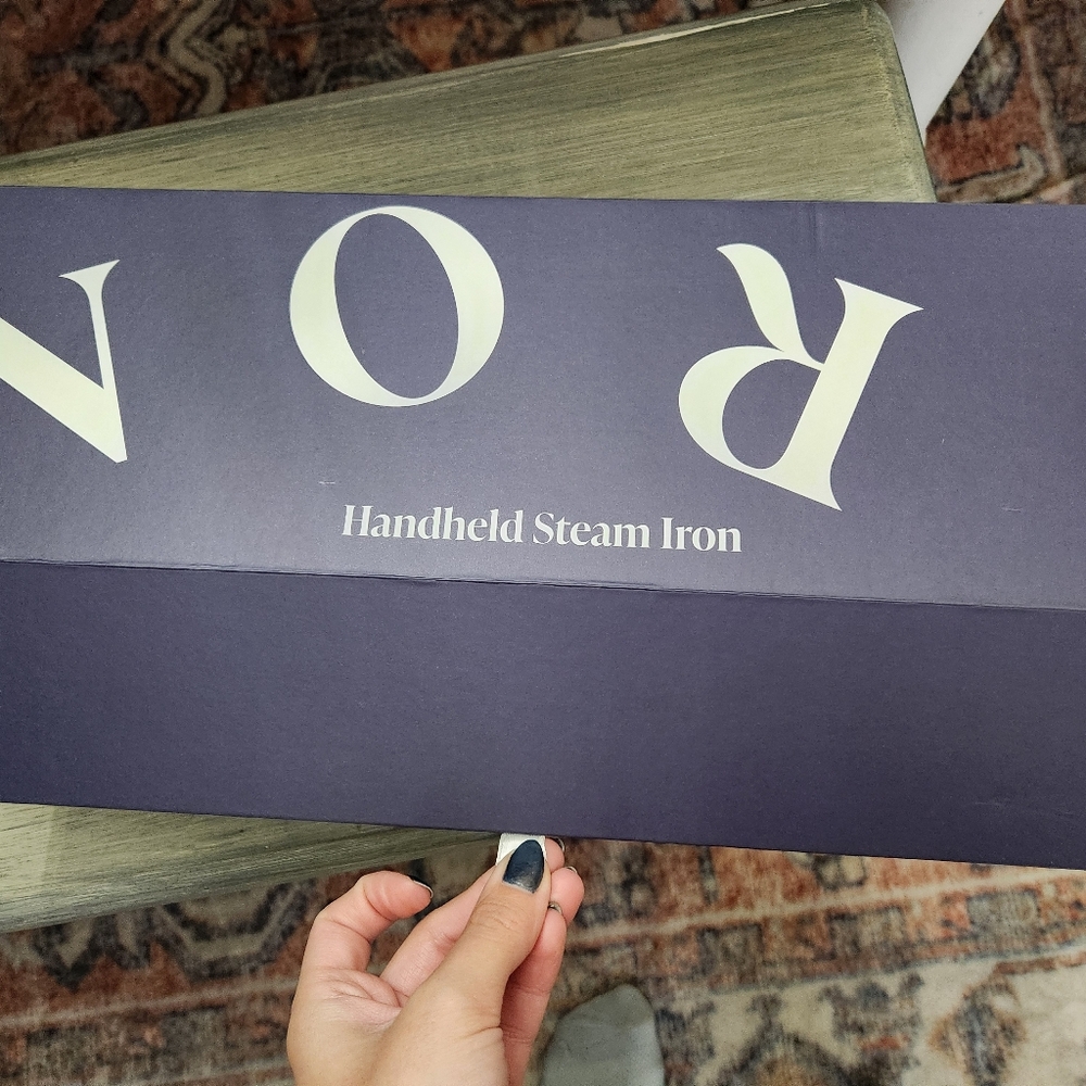 Handheld Steam Iron - Black